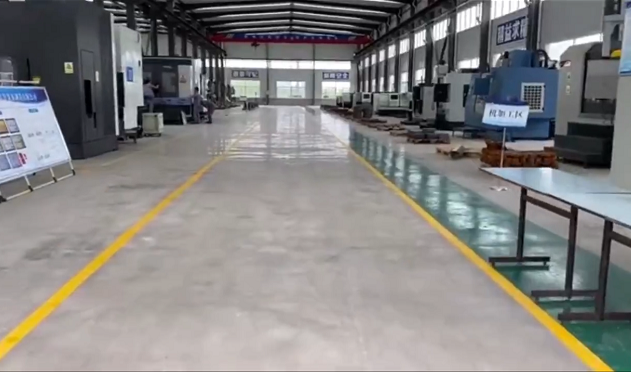 加工(gong)中心車(che)間一覽(lǎn)視頻
