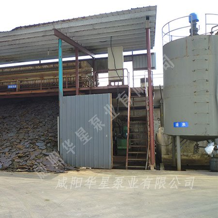 華星陶瓷柱塞(sāi)泥漿泵在印染行(háng)業替代離心泵