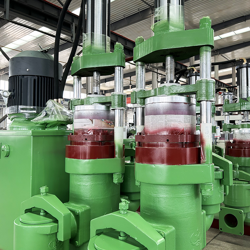 YB300-40柱(zhu)塞泥漿(jiang)泵