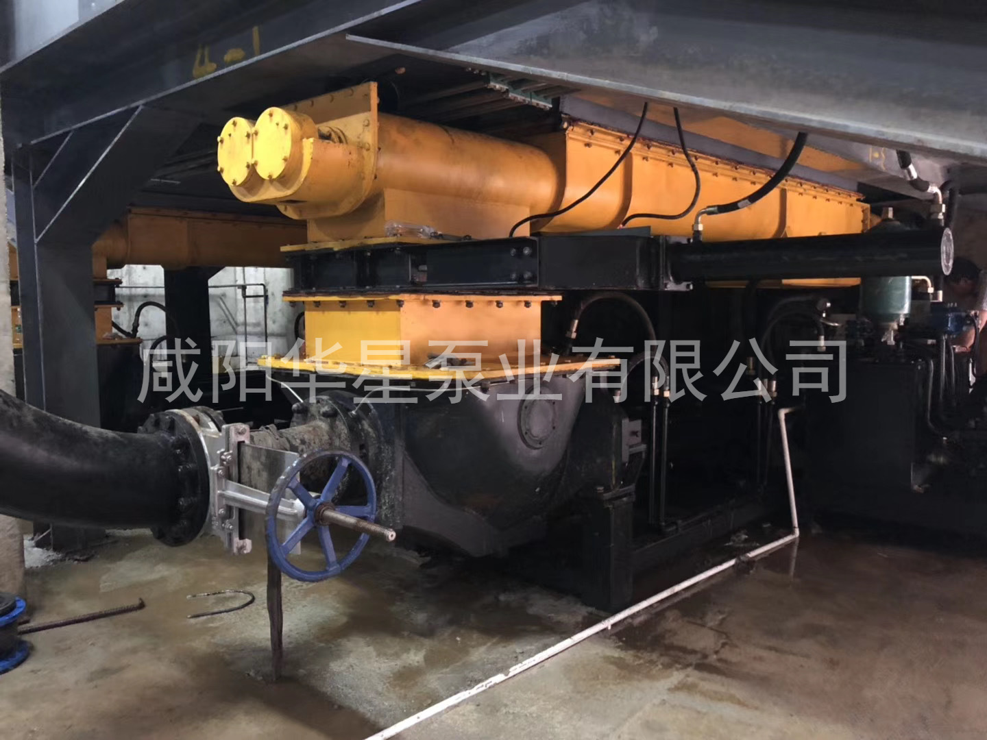 陶瓷柱(zhù)塞泵使(shǐ)用現場(chang)河道調(diào)蓄池河(he)道清淤(yu)現場