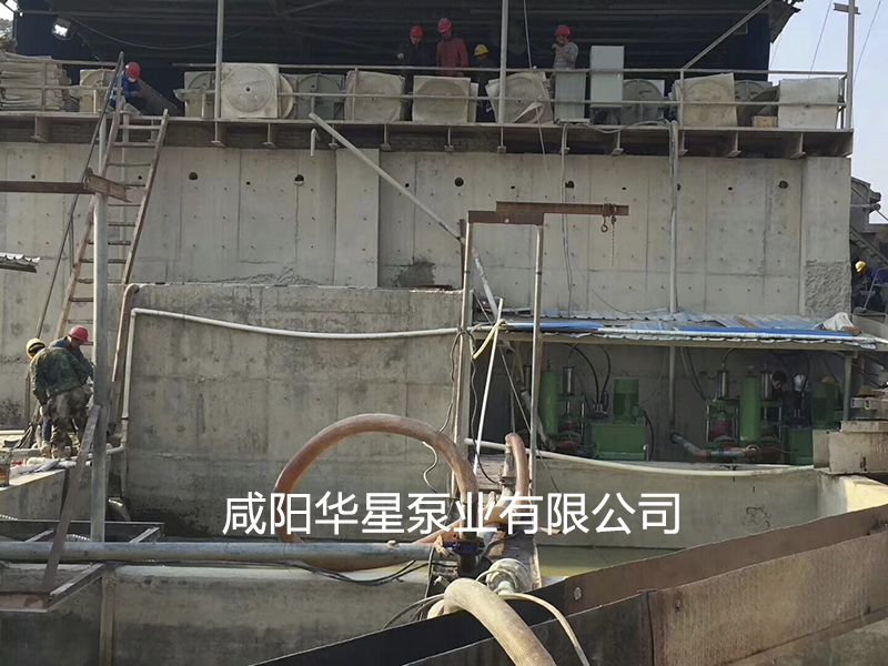 陶(tao)瓷柱塞泵(beng)使用現場(chǎng)礦山開采(cǎi)尾礦處理(li)