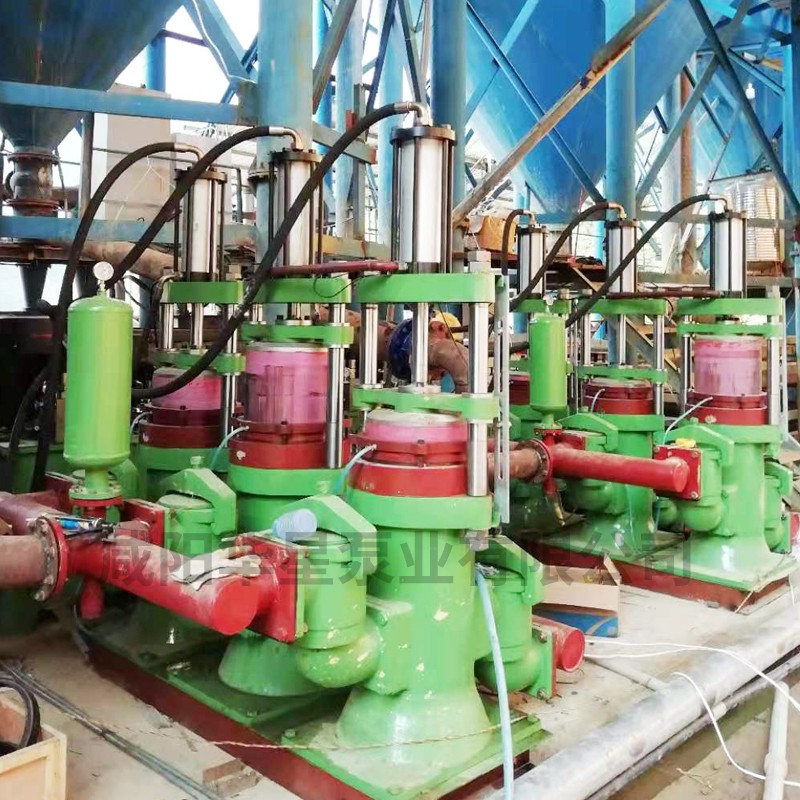 壓濾機(jī)節能進料泵(bèng),液壓陶瓷柱(zhù)塞泥漿泵 壓(ya)濾機節能進(jin)料泵,液壓陶(tao)瓷柱塞泥漿(jiang)泵