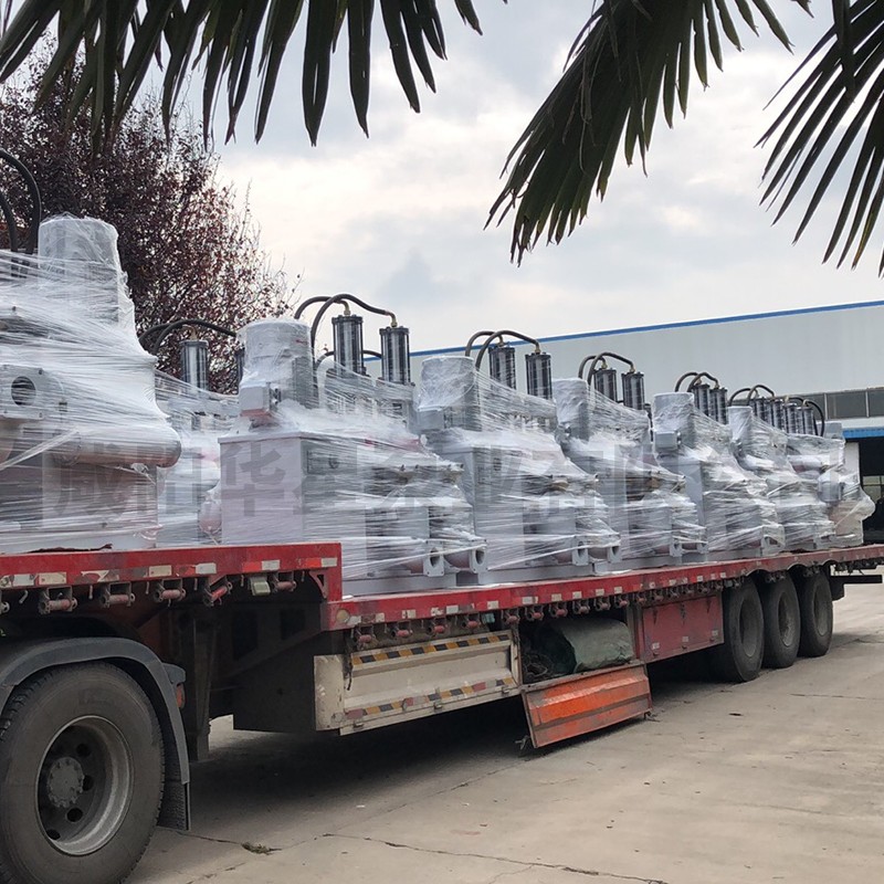 壓(ya)濾機節能進(jin)料泵,液壓陶(tao)瓷柱塞泥漿(jiāng)泵 壓濾機節(jie)能進料泵,液(ye)壓陶瓷柱塞(sai)泥漿泵