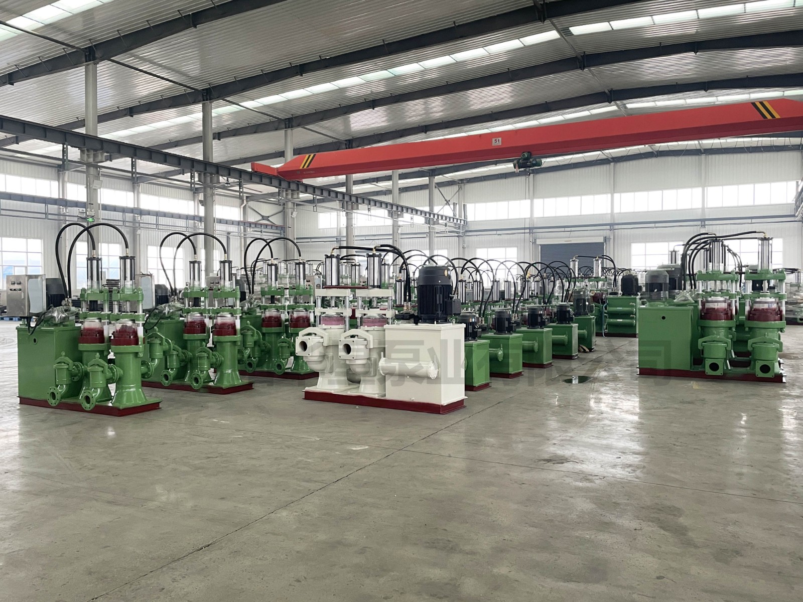 液壓陶瓷柱塞泥(ni)漿泵 液壓陶瓷柱(zhu)塞泥漿泵